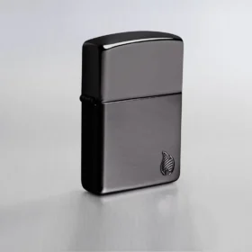 Armor® – Motif « Black Flame » hautement poli
