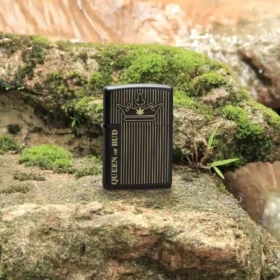 Design « Queen of Bud Pinstripes »