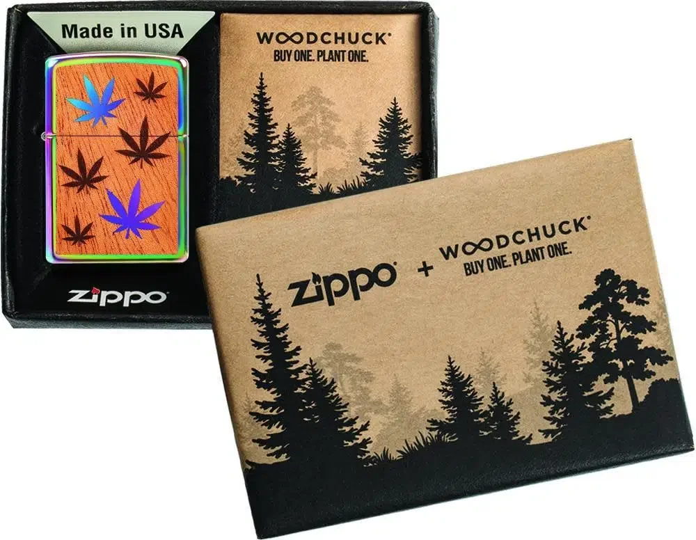 Emblème Woodchuck USA « Feuilles multicolores » Emblème Woodchuck USA « Feuilles multicolores »