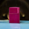 Logo Zippo Classic « Candy Raspberry »