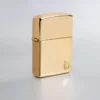 Modèle Armor® en High Polish Brass avec motif de flamme