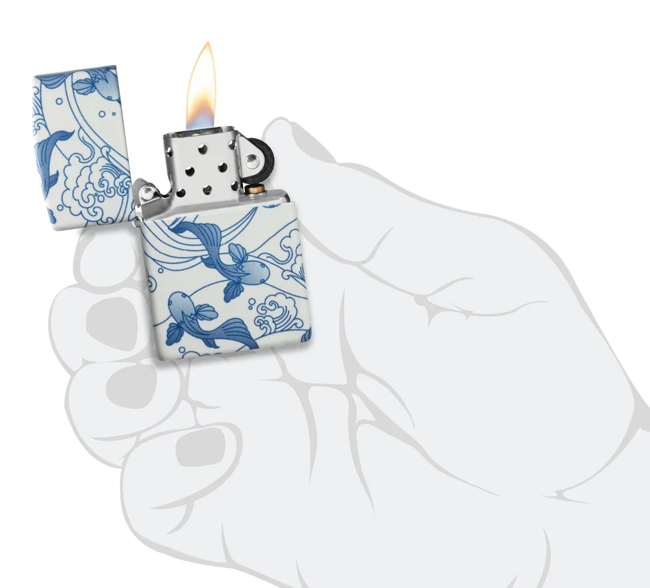Motif « carpes koï » en porcelaine Motif « carpes koï » en porcelaine