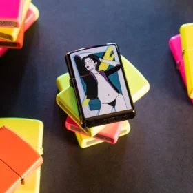 Motif « Femmes Pop Art »