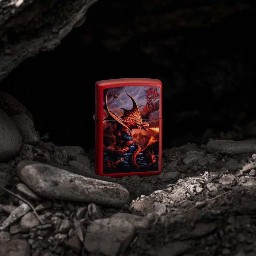 Motif « Fire Dragon » d’Anne Stokes Motif « Fire Dragon » d’Anne Stokes