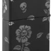 Motif « Fleurs et crânes »