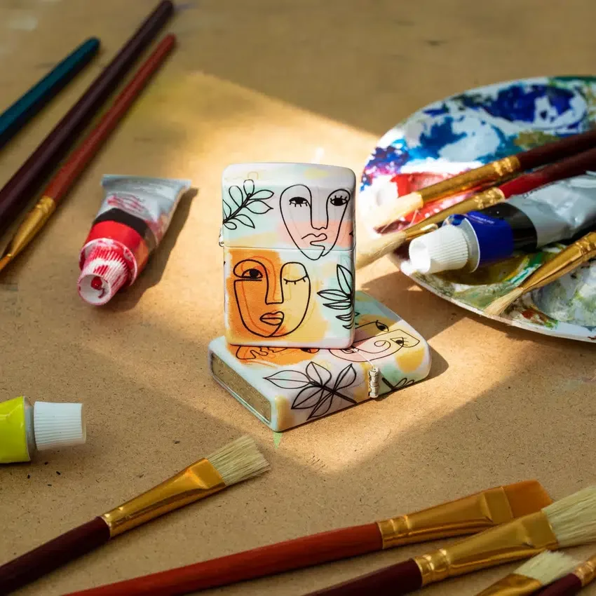 Motif « Visages abstraits » Motif « Visages abstraits »
