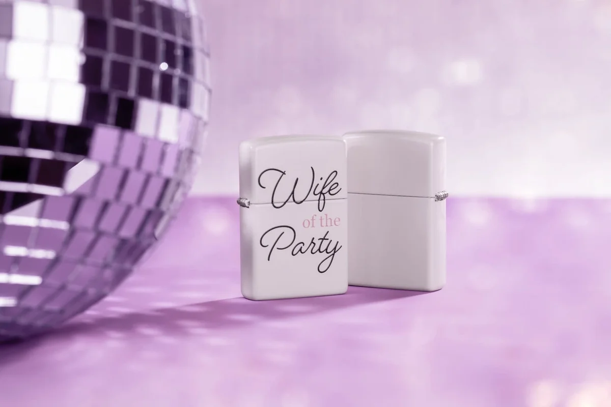 Motif « Wife of the Party » Motif « Wife of the Party »