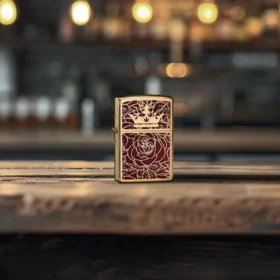 Queen of Bud : un design passionné représentant une rose et une couronne