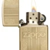 Zippo et motif décoratif